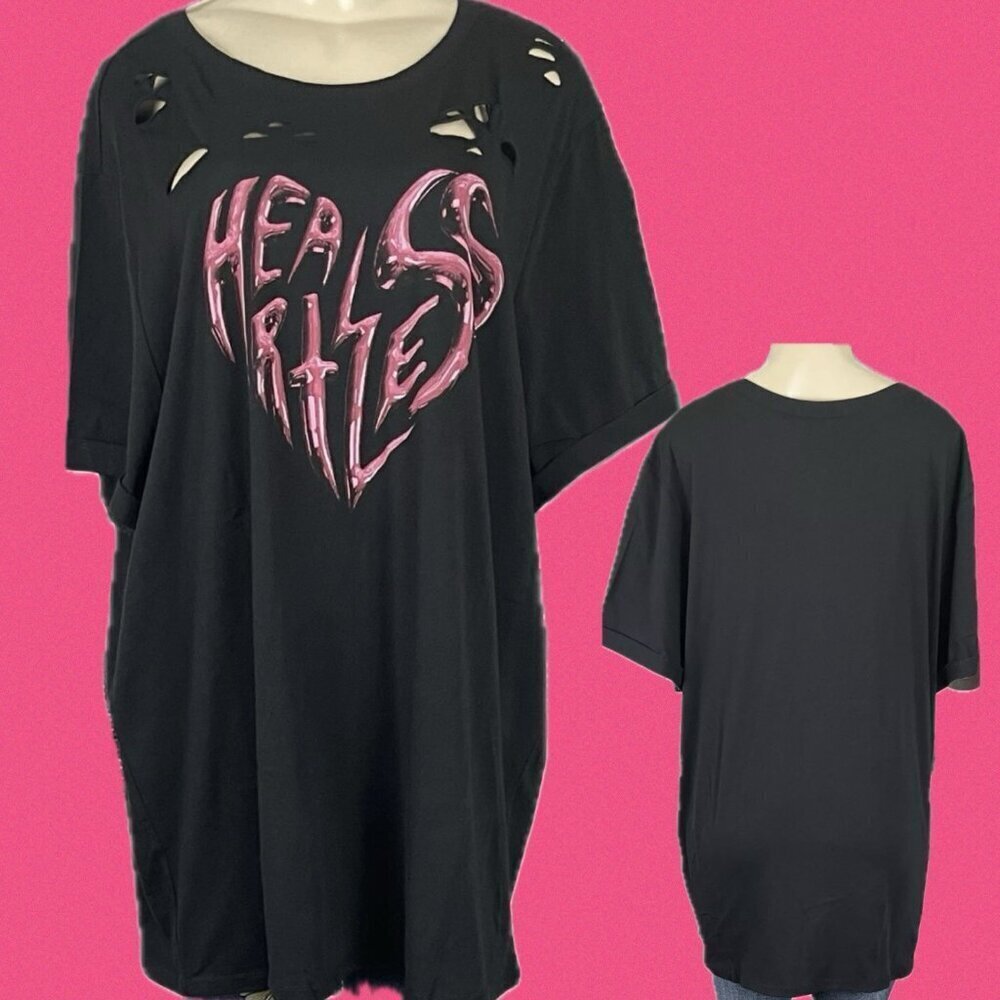 Torrid +4 Black Crew Heartless Text Graphic Distressed Cotton Short Sleeve Tee